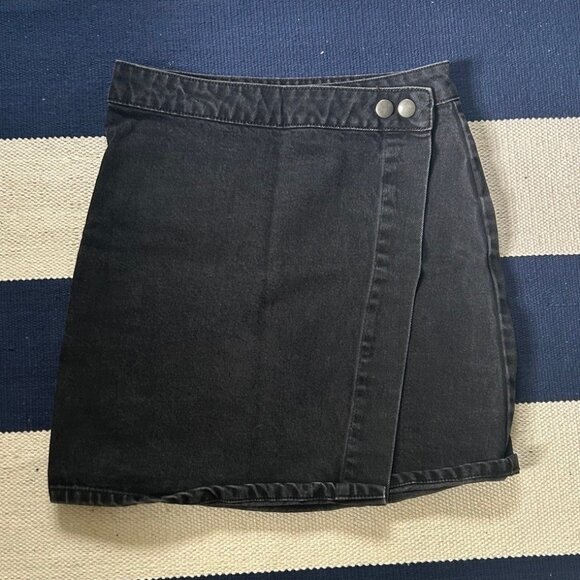 Topshop black denim wrap skirt (UK 8/US 4) - Picture 1 of 3